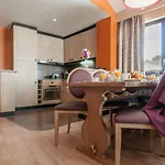 Pierre & Premium L'amara מלון דירות 5*