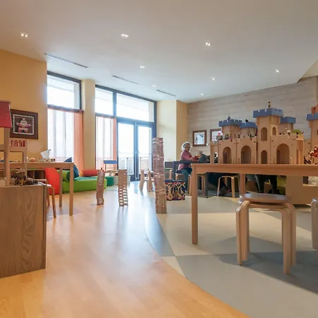 Pierre & Premium L'amara Lejlighedshotel 5*